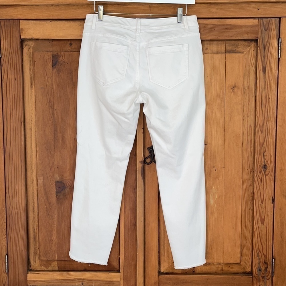J. Jill Authentic Fit slim ankle White Denim Jeans Sz. 6 - Picture 2 of 16